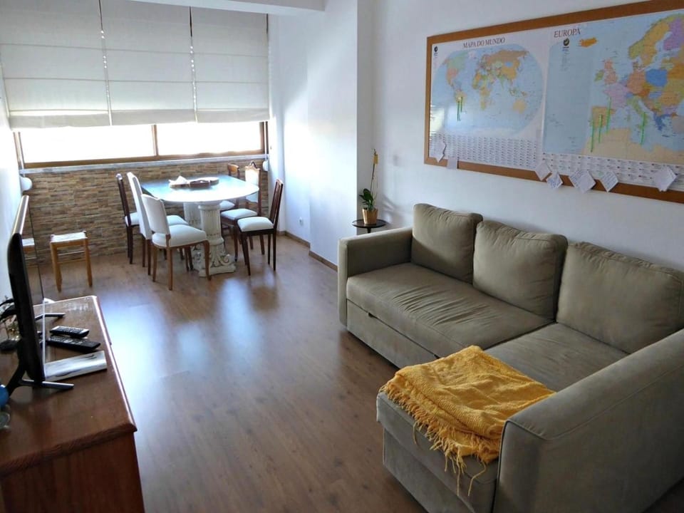 Apartment with 2 bedrooms in Infantado in Loures Apartment in Lisbon District
