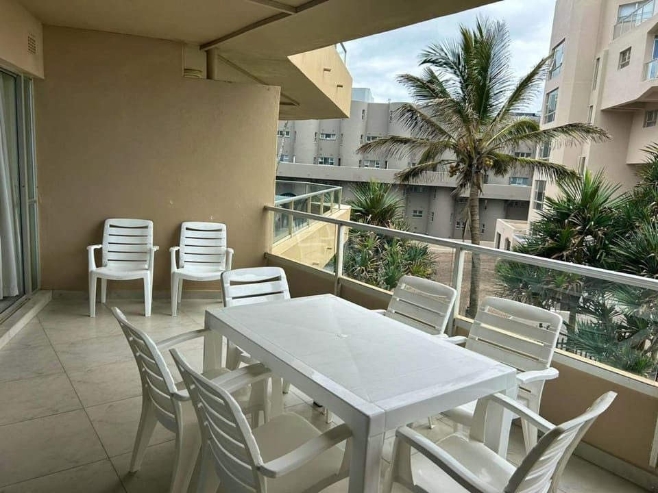 208 Les Mouettes Apartment in Dolphin Coast