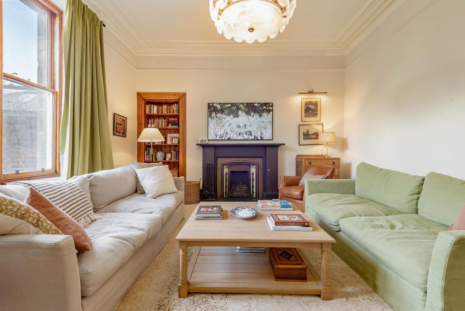 Communal lounge/ TV room, Living room
