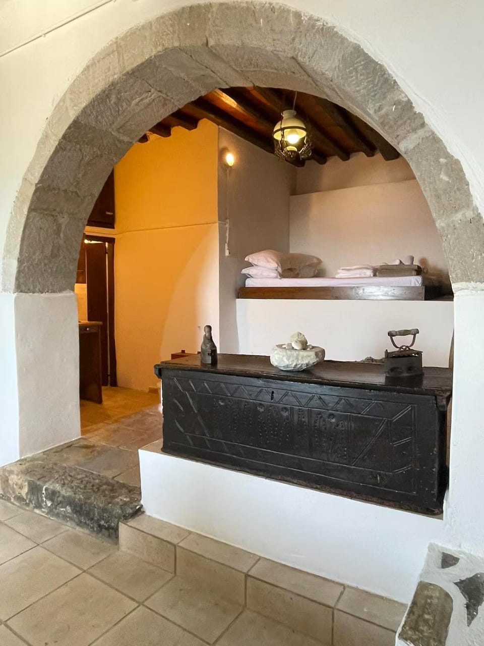 18th Century Traditional Sunset House - Castrum Traditional Suites Apartment in Milos