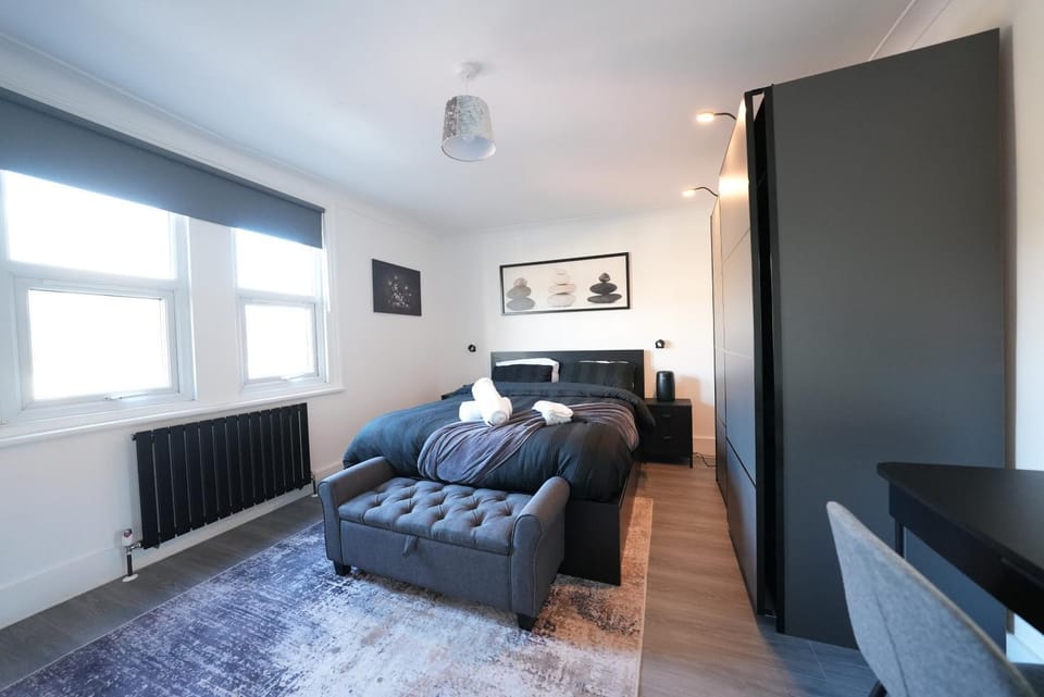 3BR Home Gem - sleeps 9 - Netflix - Near O2 & Greenwich Park House in London Borough of Lewisham