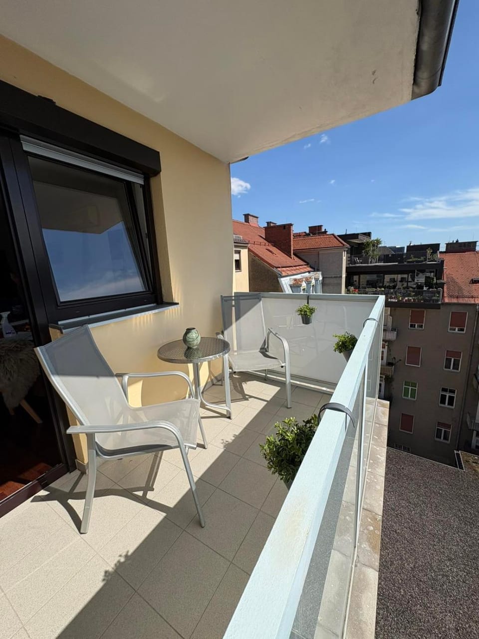 Balcony/Terrace, Balcony/Terrace