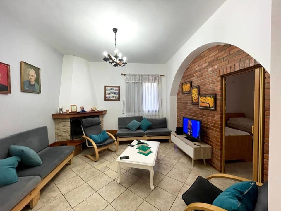 Property 1 Villa in Vlorë County, Albania