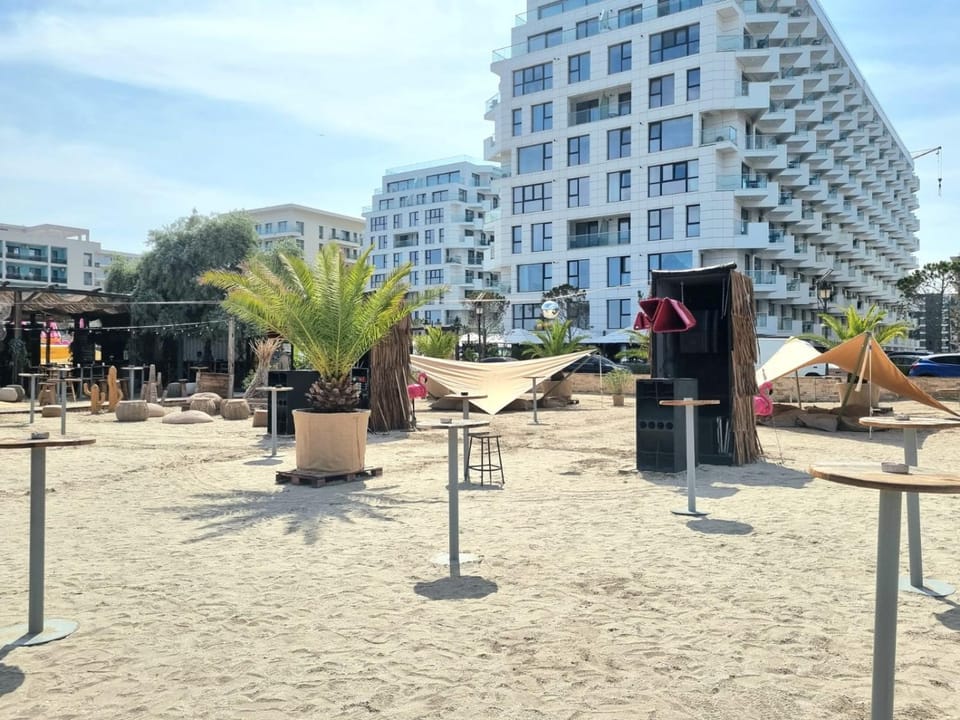 Property building, Beach