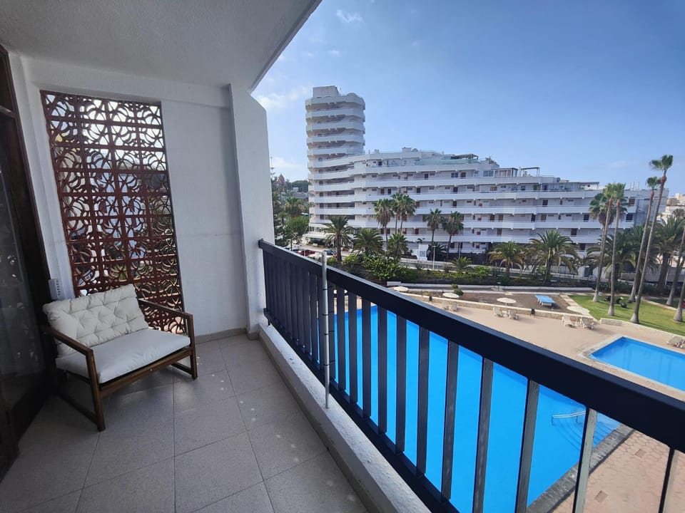 View (from property/room), Balcony/Terrace