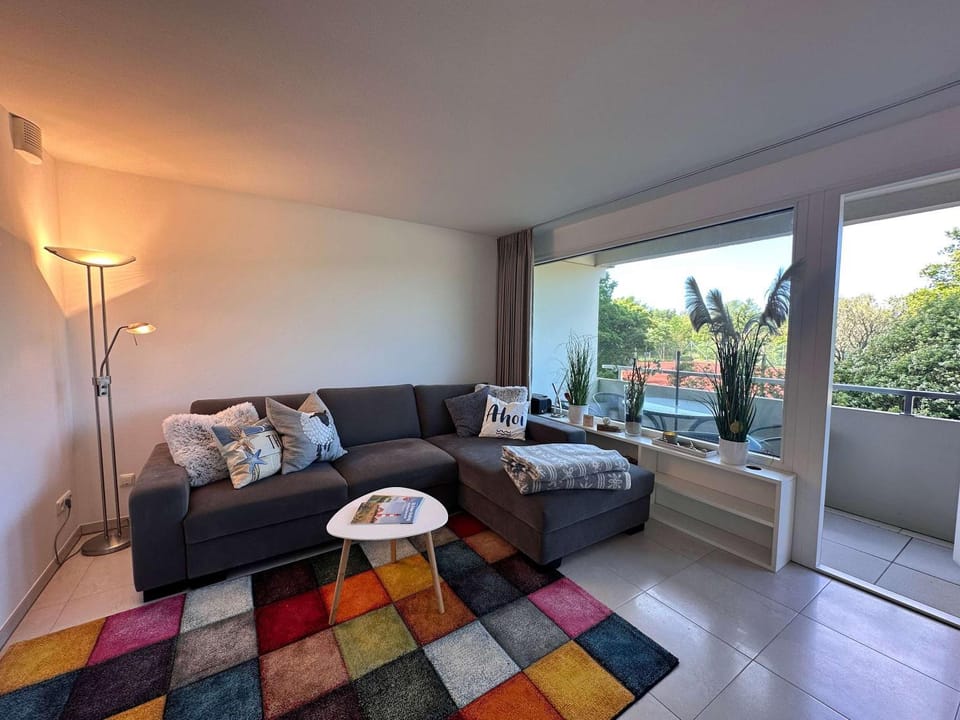 Balcony/Terrace, Living room, Photo of the whole room, Seating area