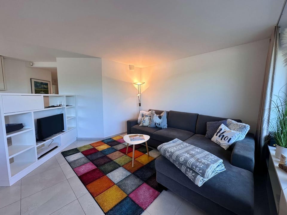 TV and multimedia, Living room, Photo of the whole room, Seating area, Evening entertainment, pet friendly
