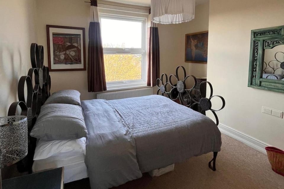 ApartmentSleeps2-Seaside Escape-WiFi-Parking Apartment in Hastings