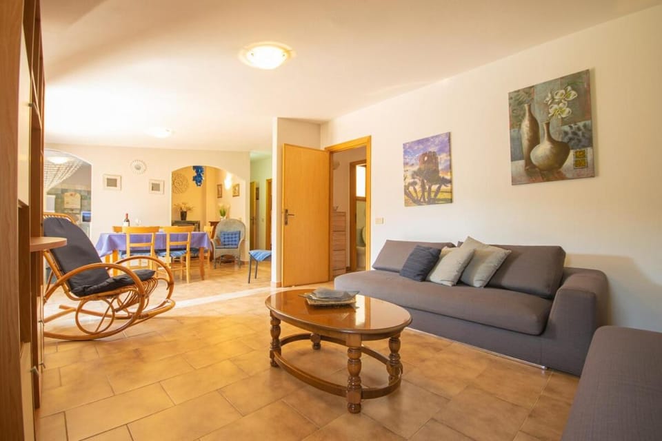 Mansarda Santa Lucia, Terrazza Vista Mare & Pineta Apartment in Sardinia