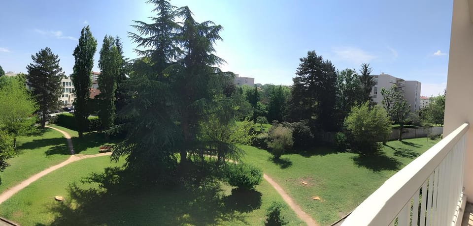 Property building, View (from property/room)