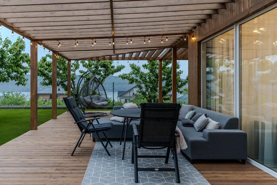 Balcony/Terrace, Garden view