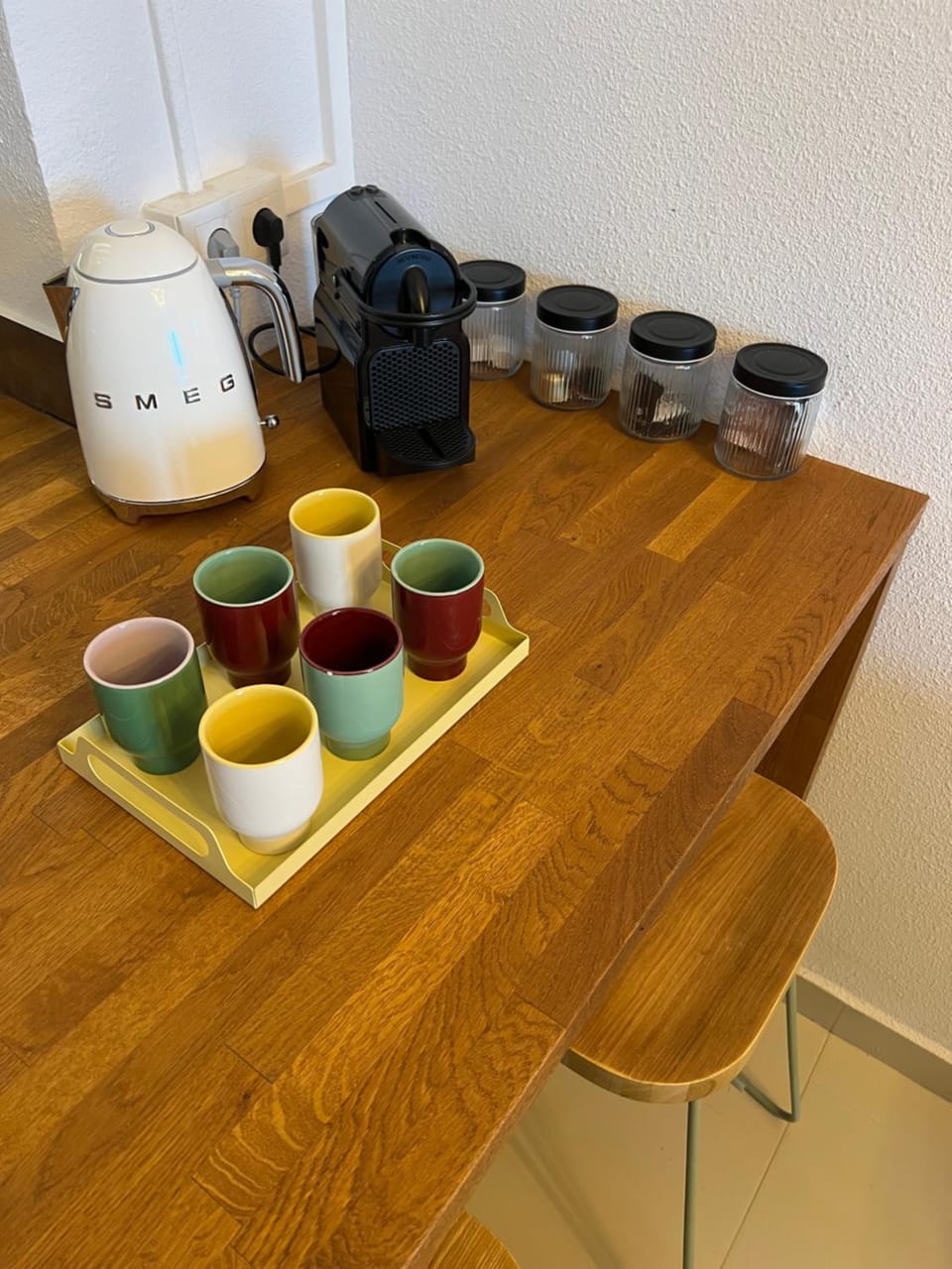 Coffee/tea facilities, kitchen