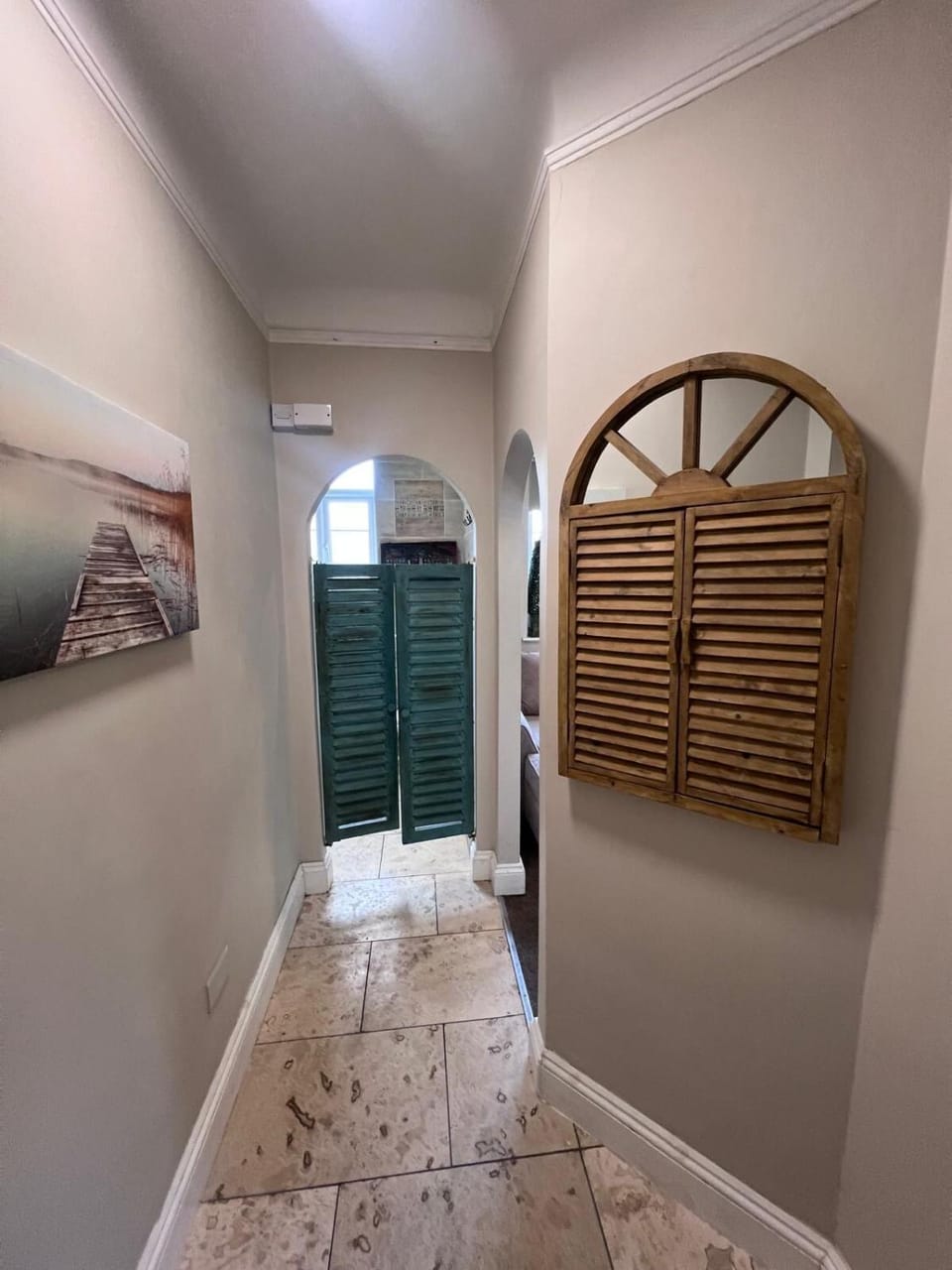 Cosy Elmhurst Studio Retreat Apartment in Croydon