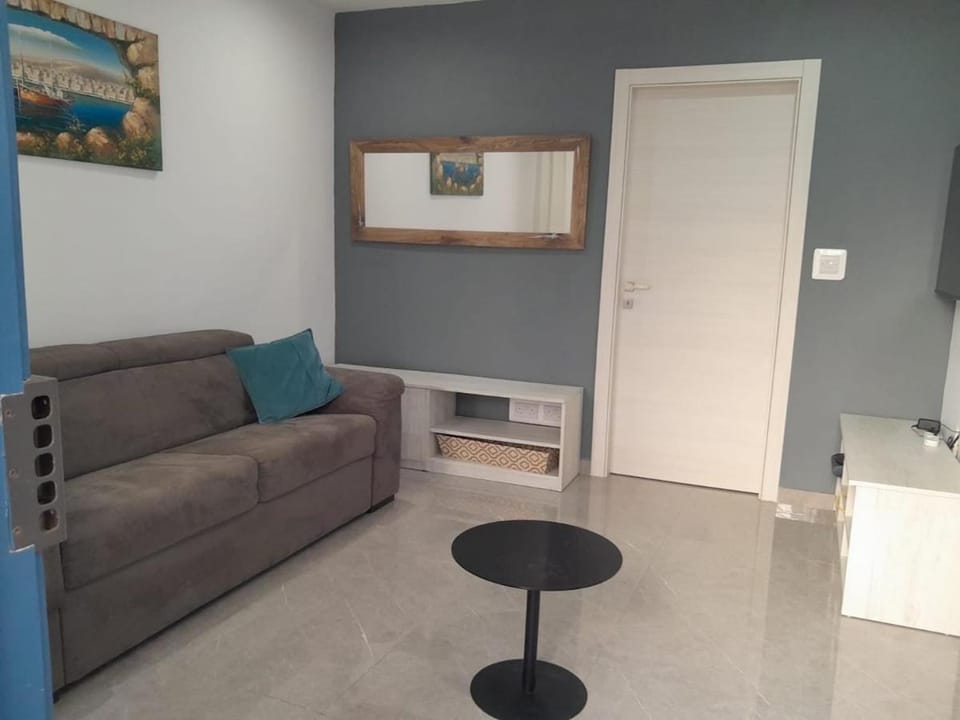 Xemxija Sea-Side Maisonette Apartment in Saint Paul's Bay