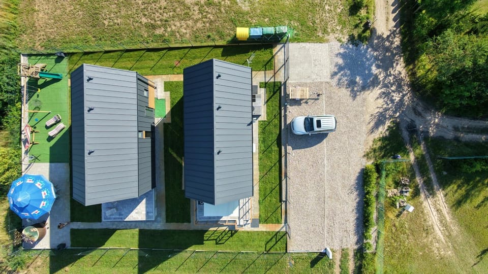 Property building, Day, Neighbourhood, Bird's eye view