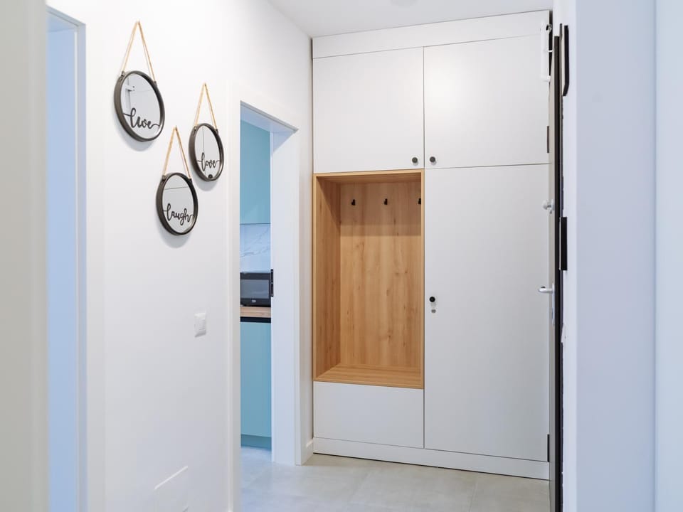 Yellow Charm Plaza Apartment Lujerului Apartment in Bucharest