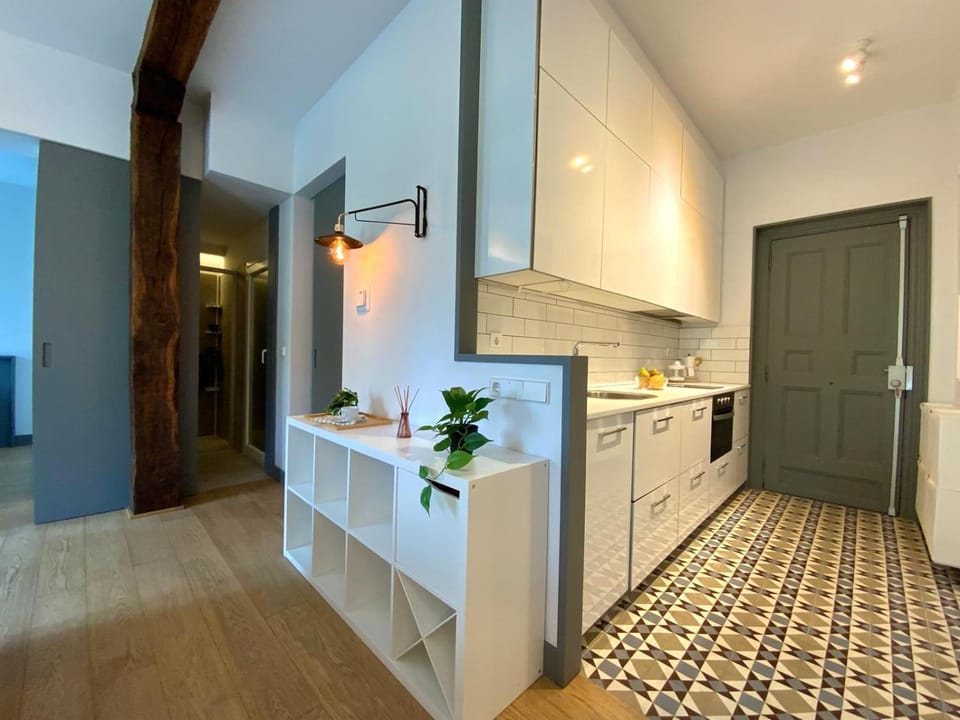 Excellent LOCATION and CHARMING by ALOHA Bilbao Apartment in Bilbao
