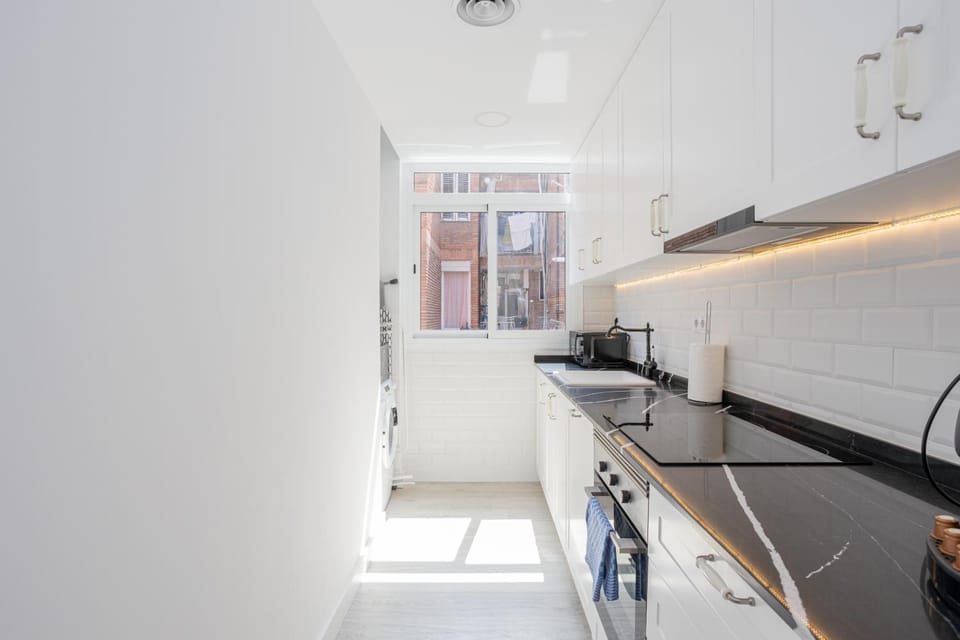 Bright & Stylish Flat In Trendy Grcia Apartment in Barcelona