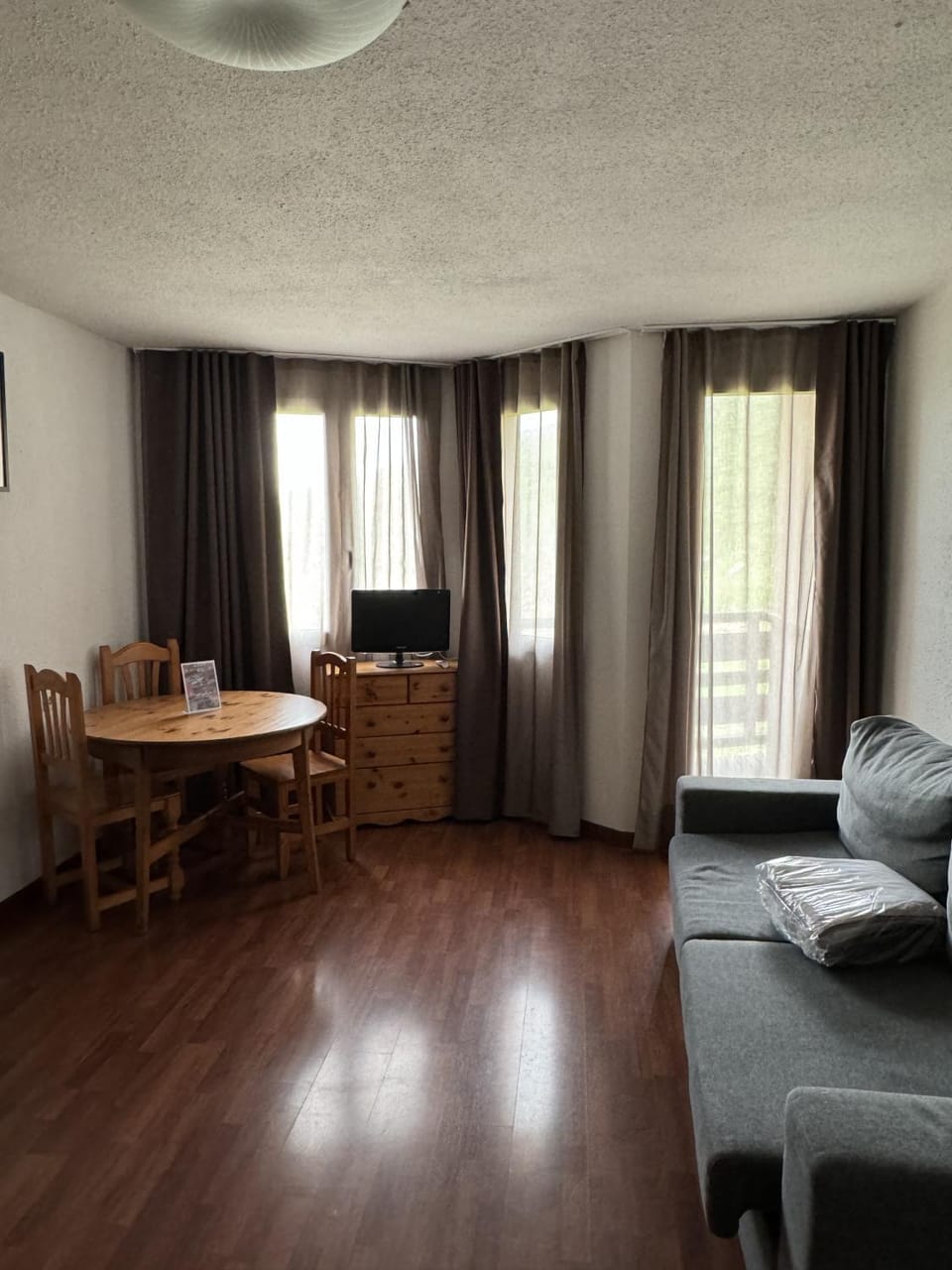 Canigou 27 by Confortsky Apartment in El Pas de la Casa