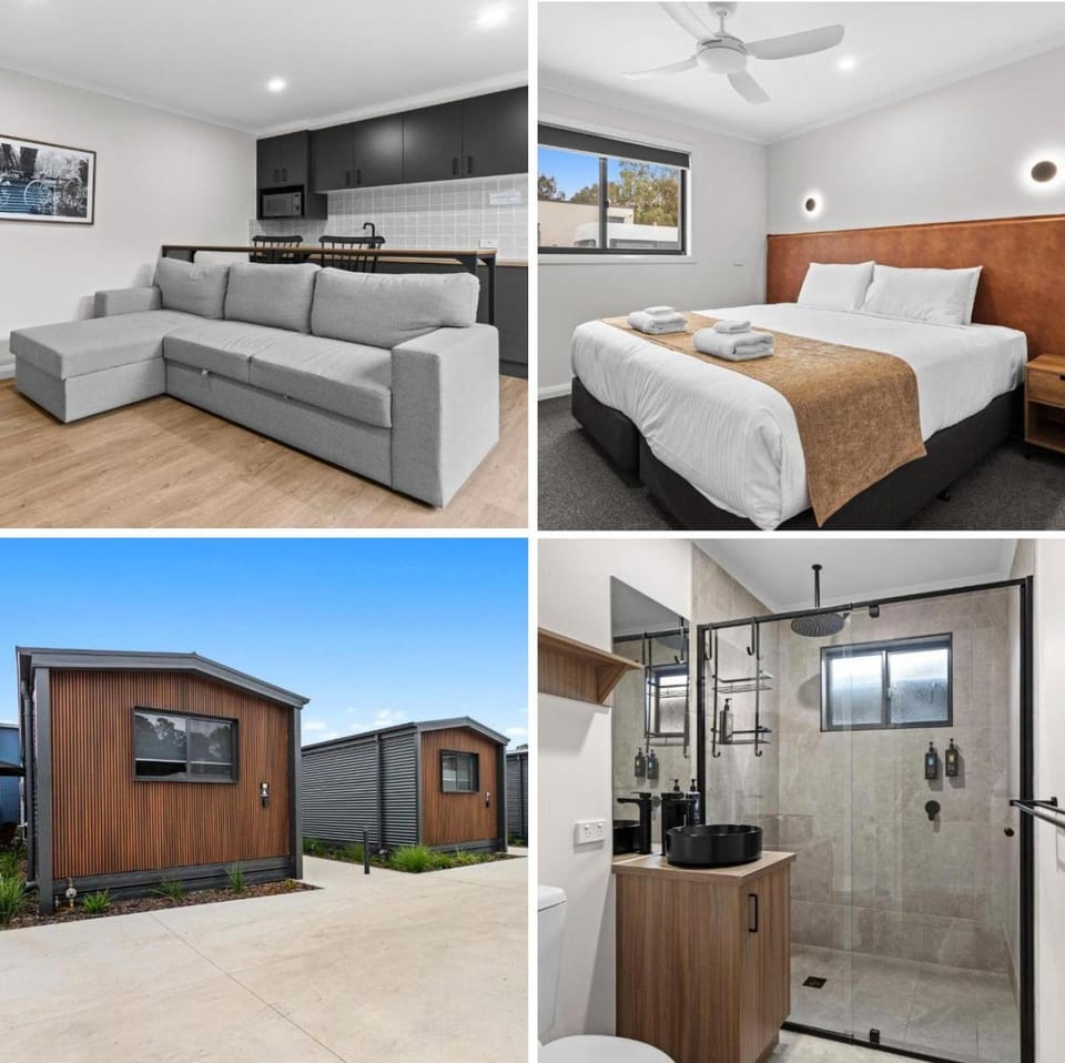 Property building, Bathroom, Bedroom, kitchen