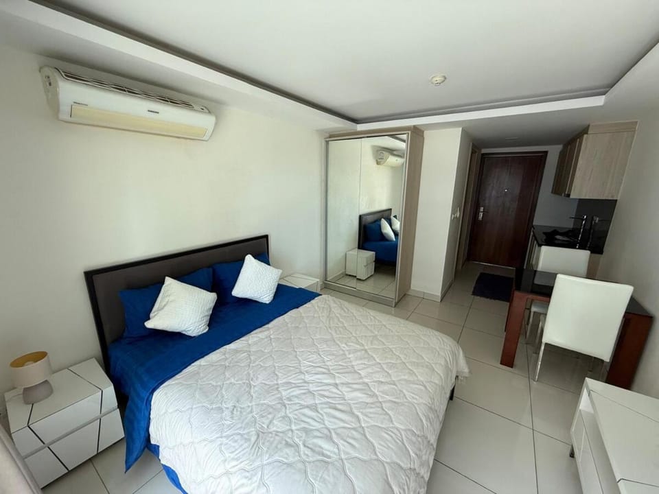 Laguna bay 2 Apartment in Pattaya City