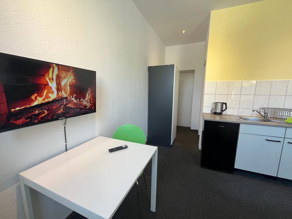 TV and multimedia, Dining area