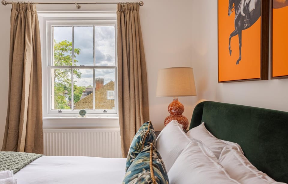 Bed, Decorative detail, Bedroom