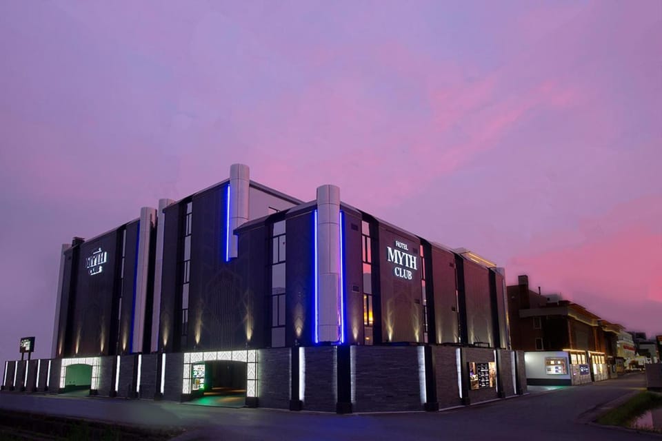Property building, Sunset