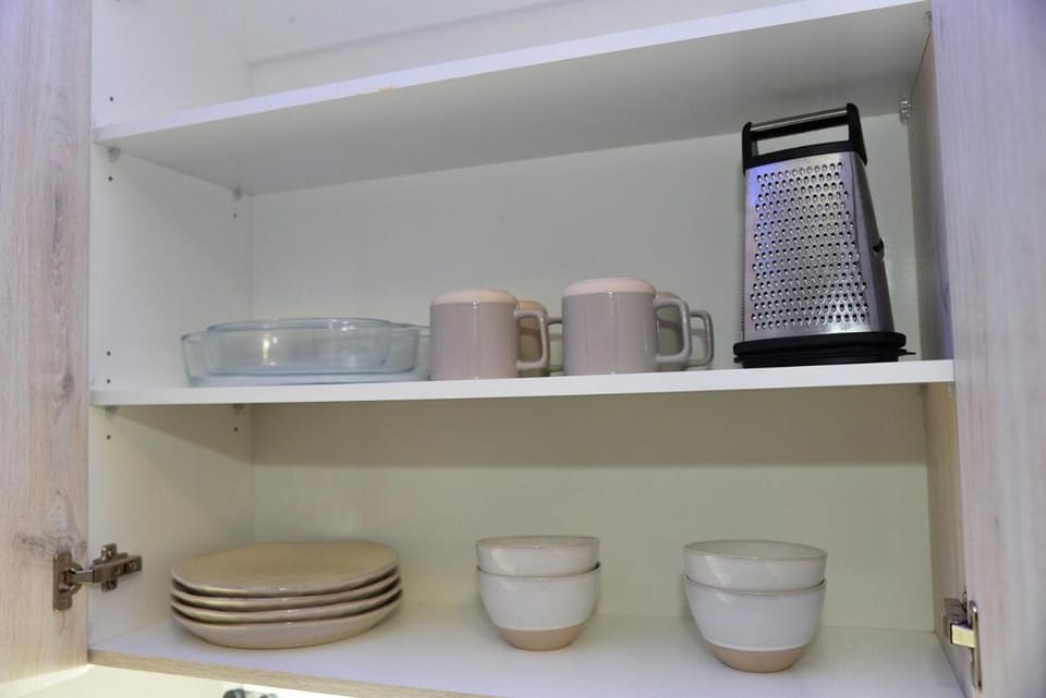 Eirini Elegant Aphrodite Apartment Apartment in Gauteng