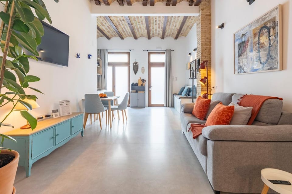 Cozy Studio with Terrace in Ruzafa by Invalencia Apartment in Valencia