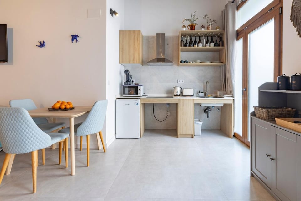 Cozy Studio with Terrace in Ruzafa by Invalencia Apartment in Valencia
