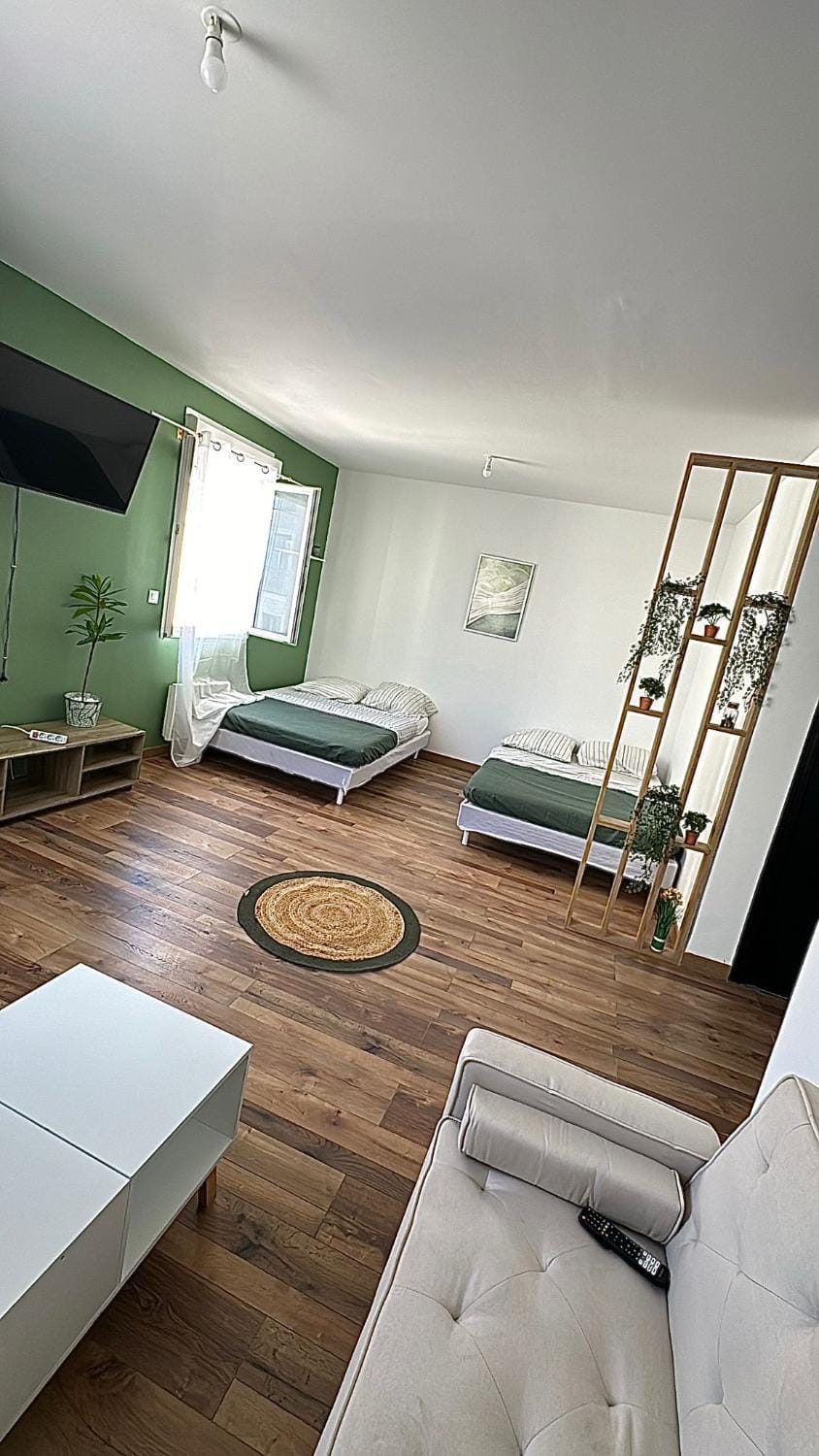 Photo of the whole room