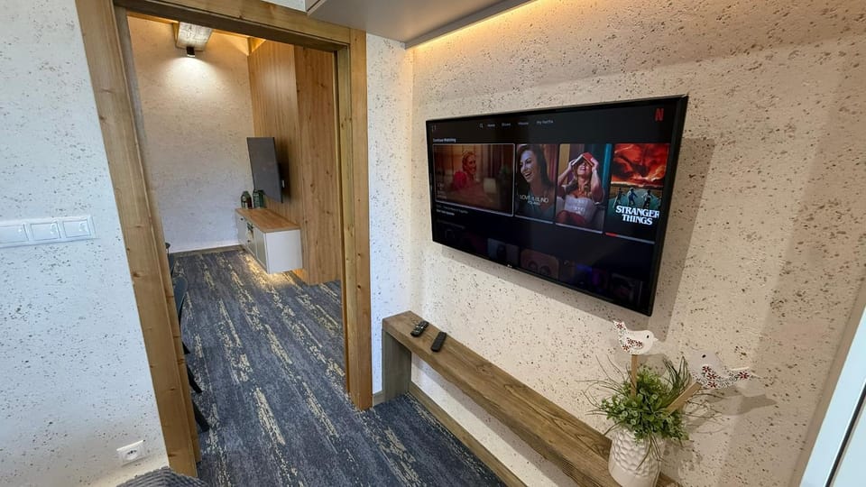 TV and multimedia, Bedroom