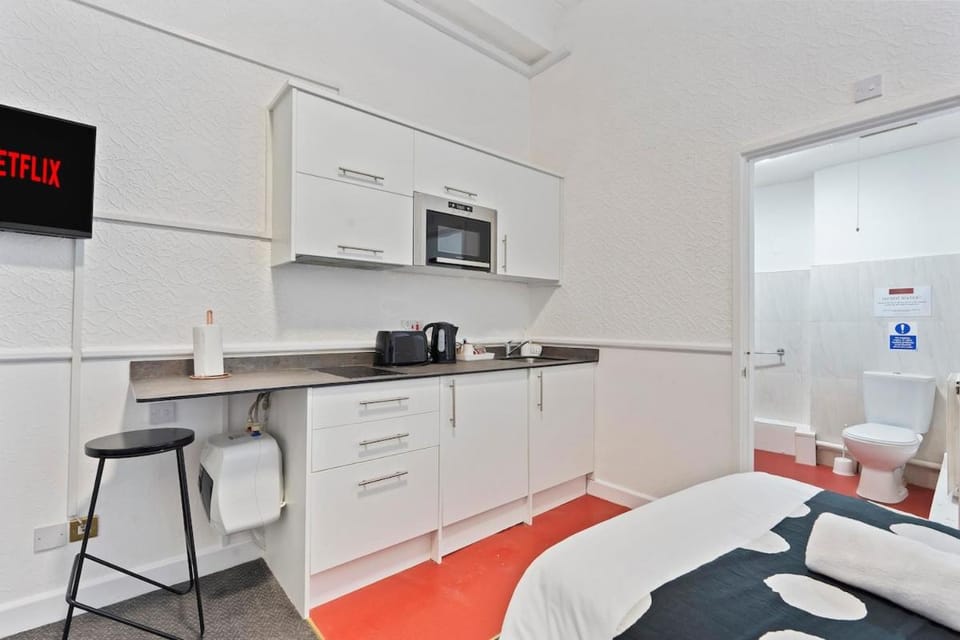TV and multimedia, Kitchen or kitchenette