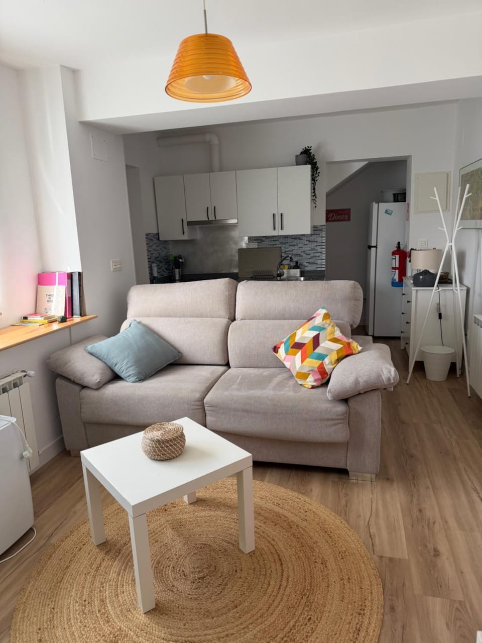 Kitchen or kitchenette, Living room