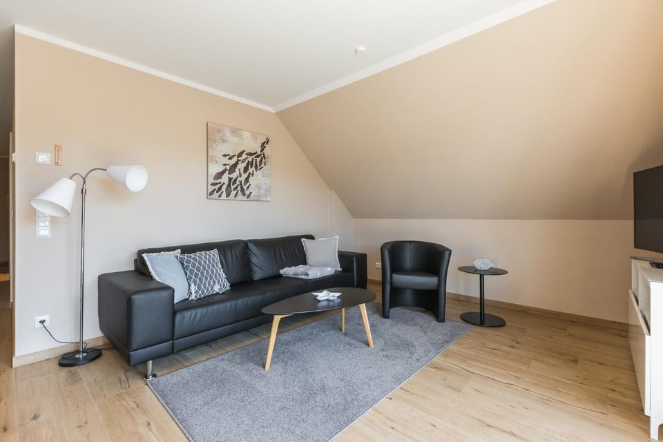 Haus Muschelsucher, Birkenstraße 7a, App 4 Apartment in Zingst