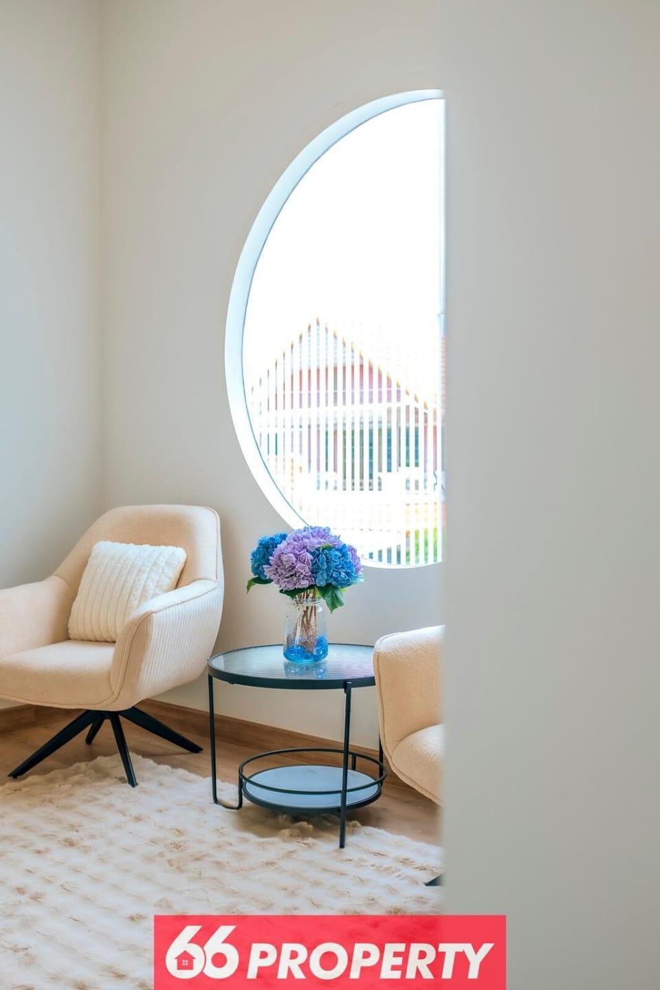 Modern 4 BR Home - Walk to Shopping and Supermarket House in Chiang Mai