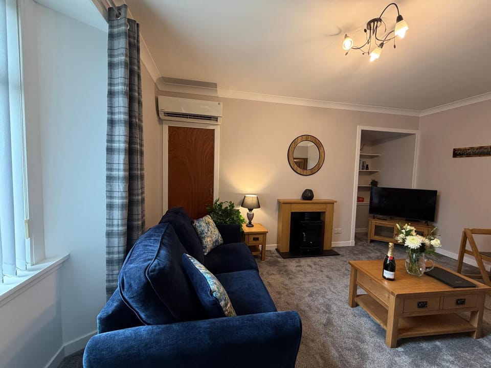 TV and multimedia, Seating area, heating