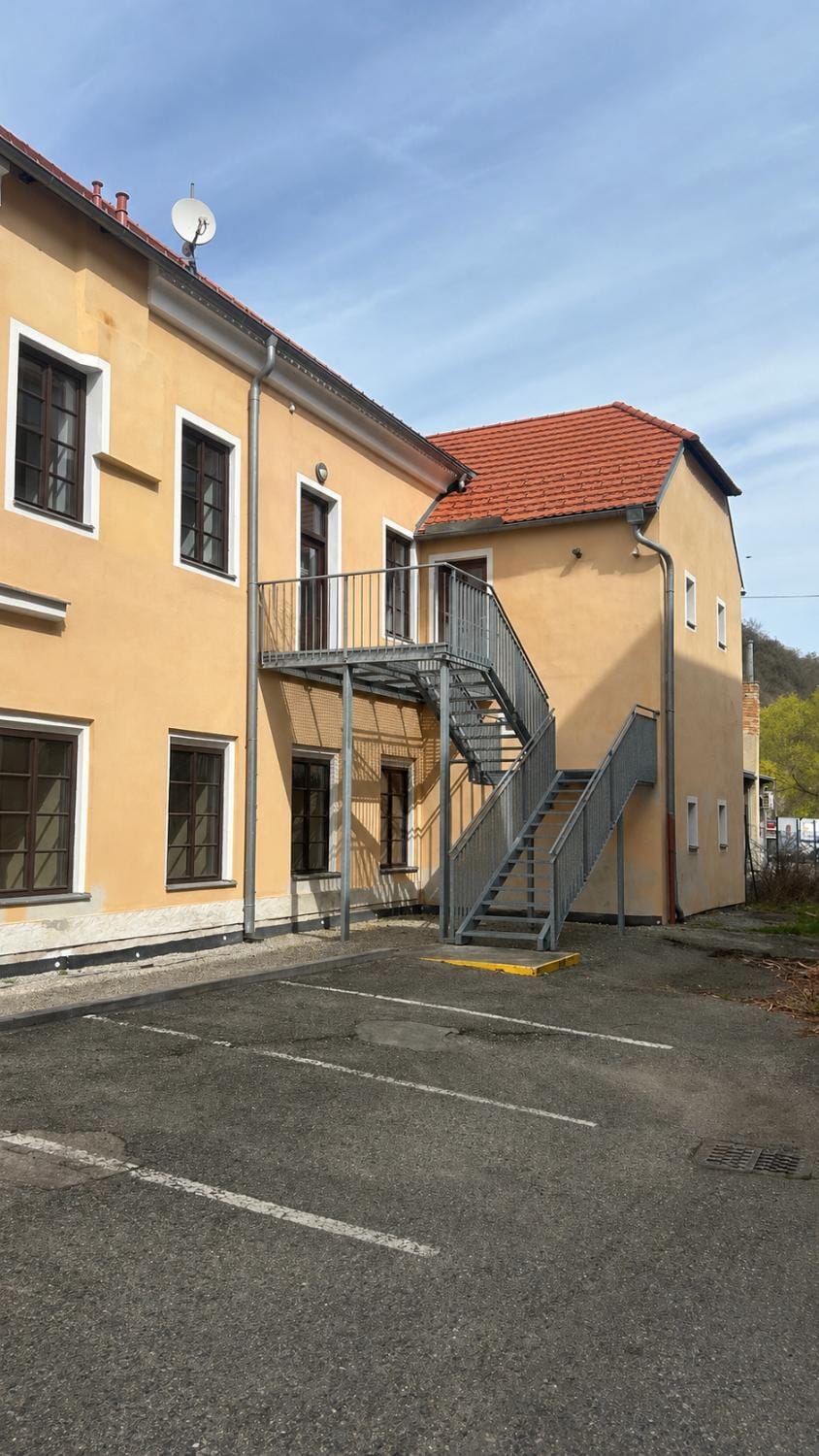 Property building, Facade/entrance