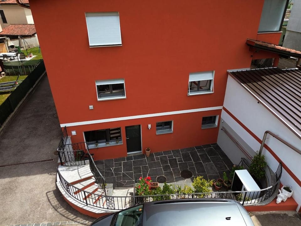 View (from property/room), Balcony/Terrace