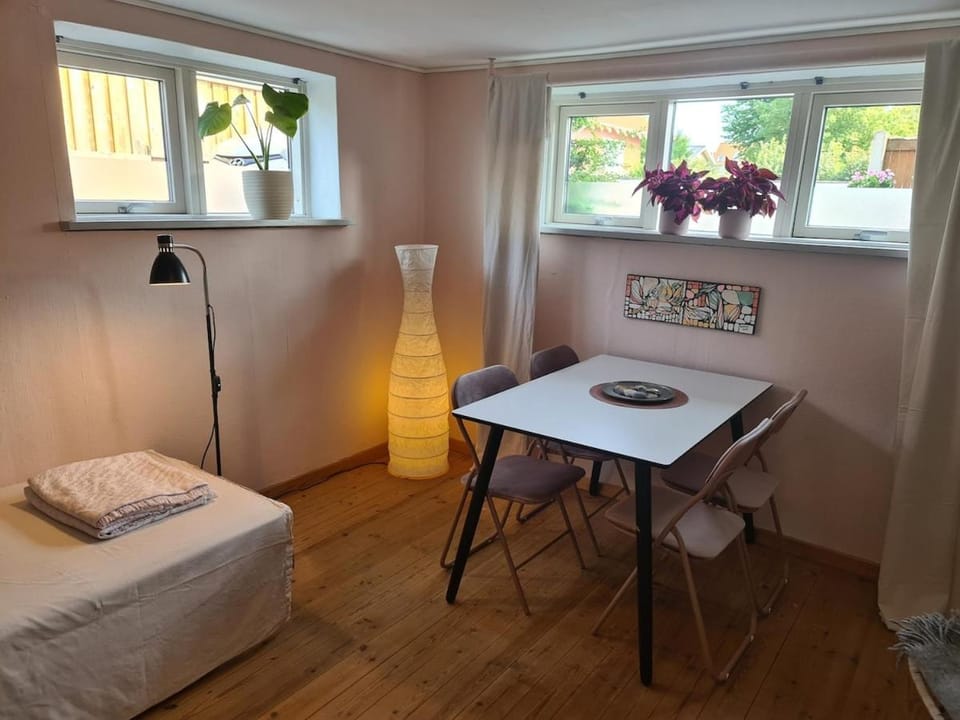 Hyggelig ferielejlighed m have tæt på søerne Apartment in Central Denmark Region