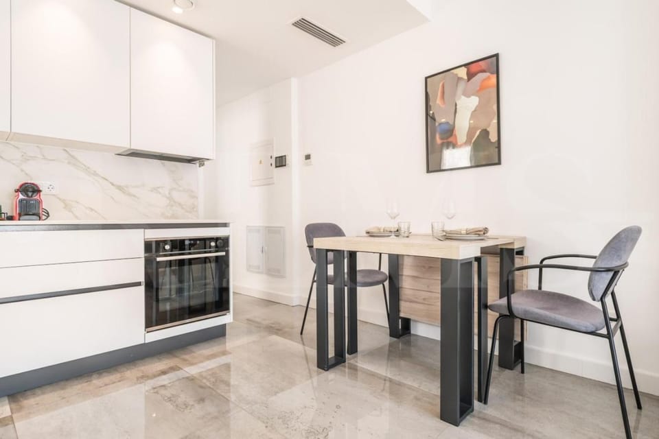 Chic Gem Rooftop terrace with BBQ REMS Apartment in Fuengirola