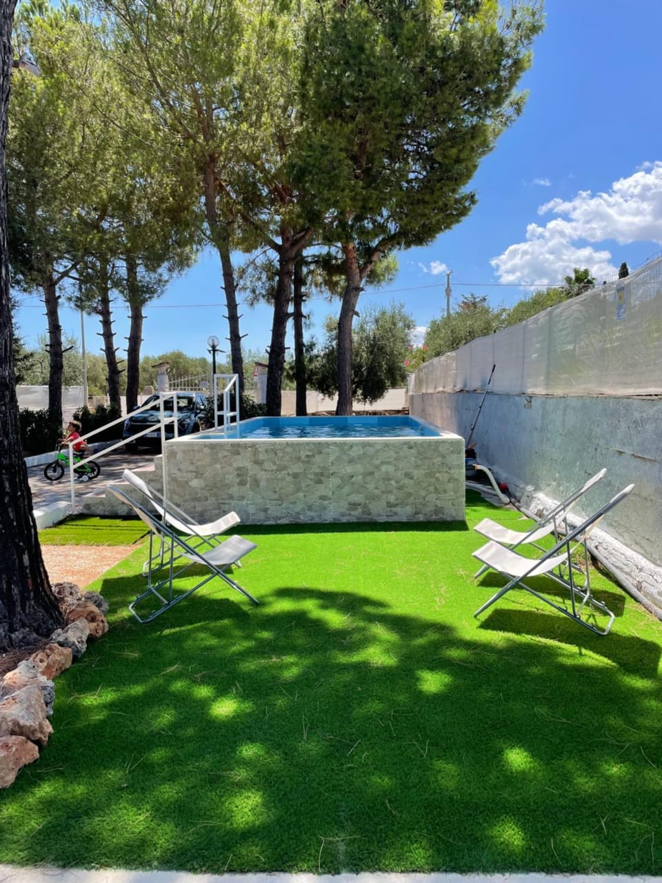 Natural landscape, Garden, Garden view, sunbed