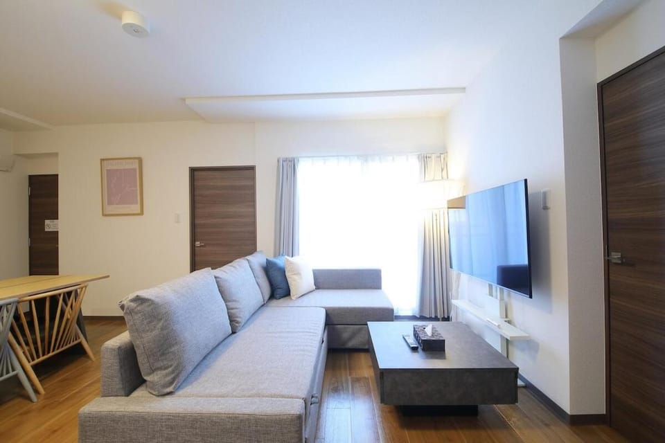 TV and multimedia, Living room, Dining area