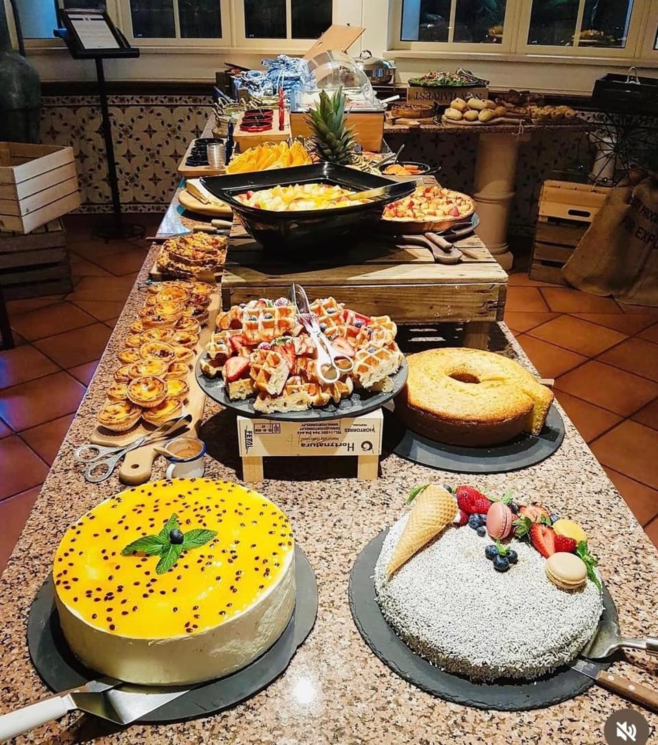 Food and drinks, Food, Breakfast, Buffet breakfast