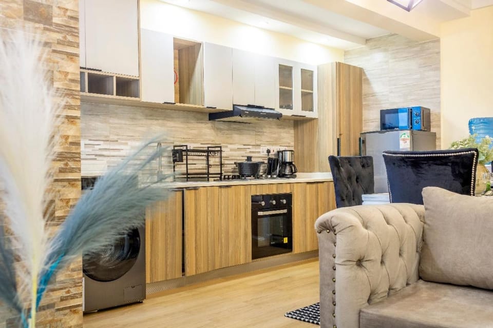 beautiful one bedroom apartment with heated swimming pool fully equipped gym ample parking space and relaxing rooftop with breathtaking views Apartment in Nairobi