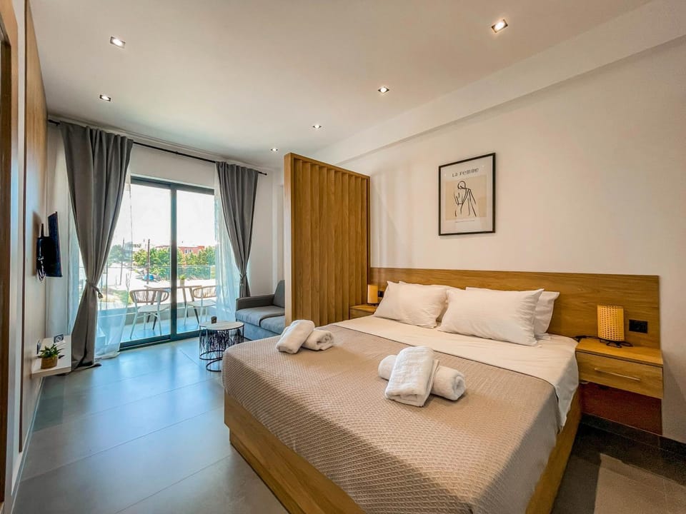 SOL Luxus Studio Apartment in Halkidiki