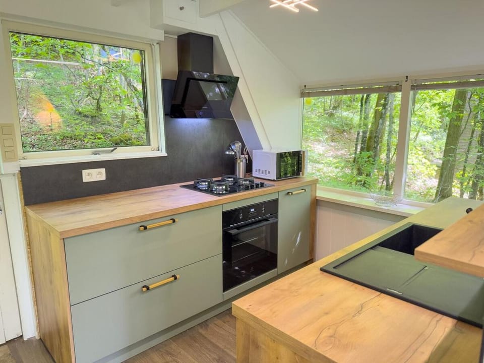 Chalet Sumo Chalet in Belgium