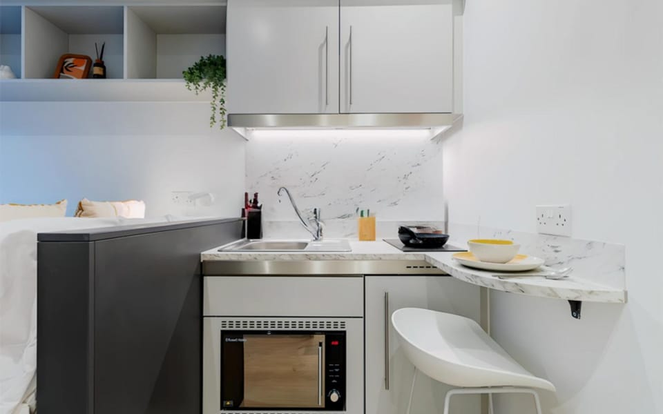 Kitchen or kitchenette, stove