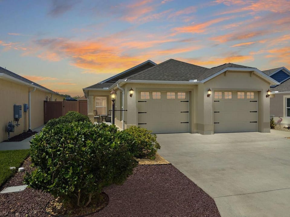 Property building, Sunset